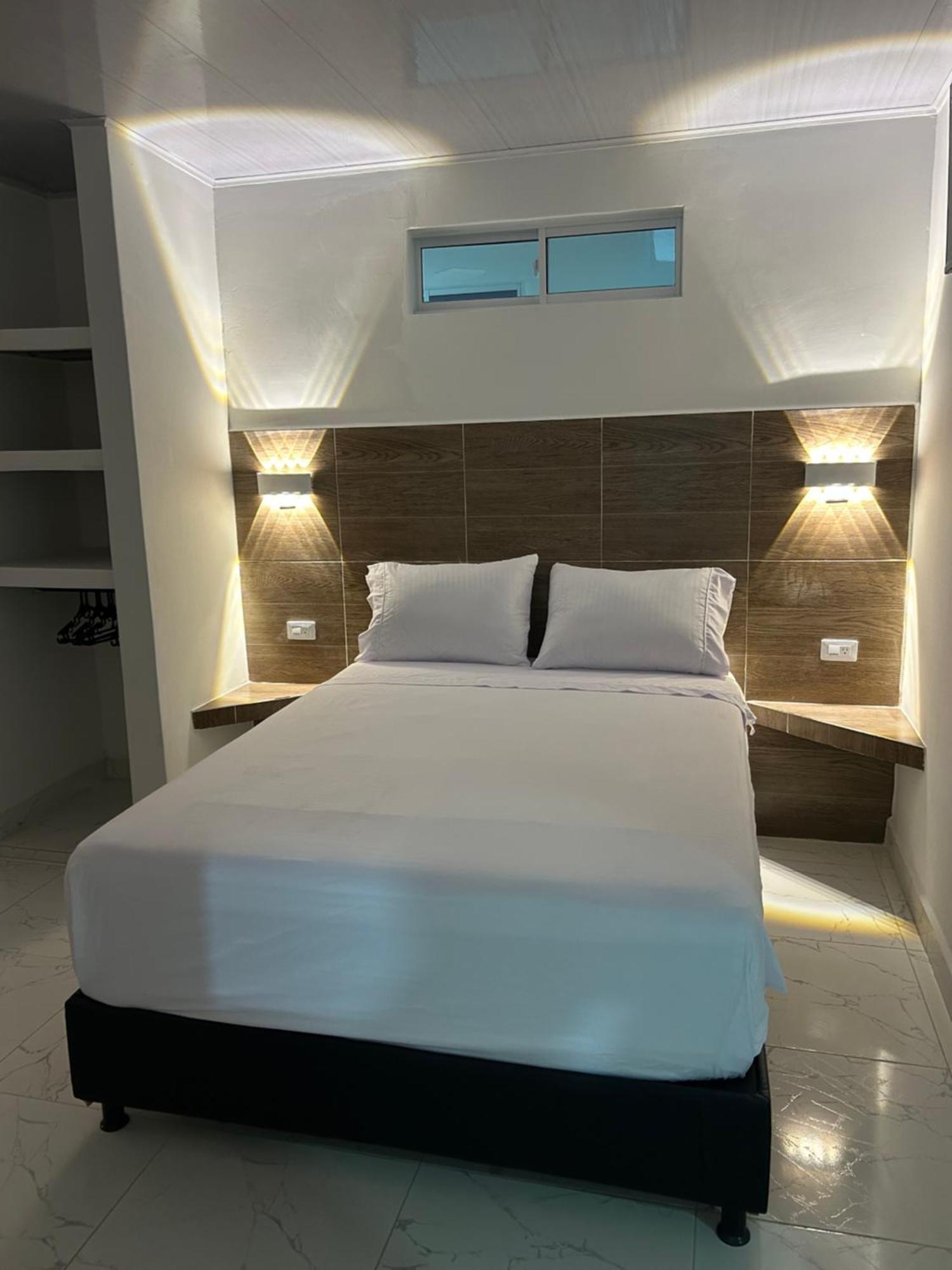 Hotel Brisas Del Mar Σάντα Μάρτα Εξωτερικό φωτογραφία